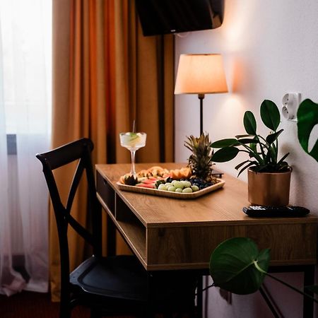 Hotel Wodnik Giżycko Kültér fotó