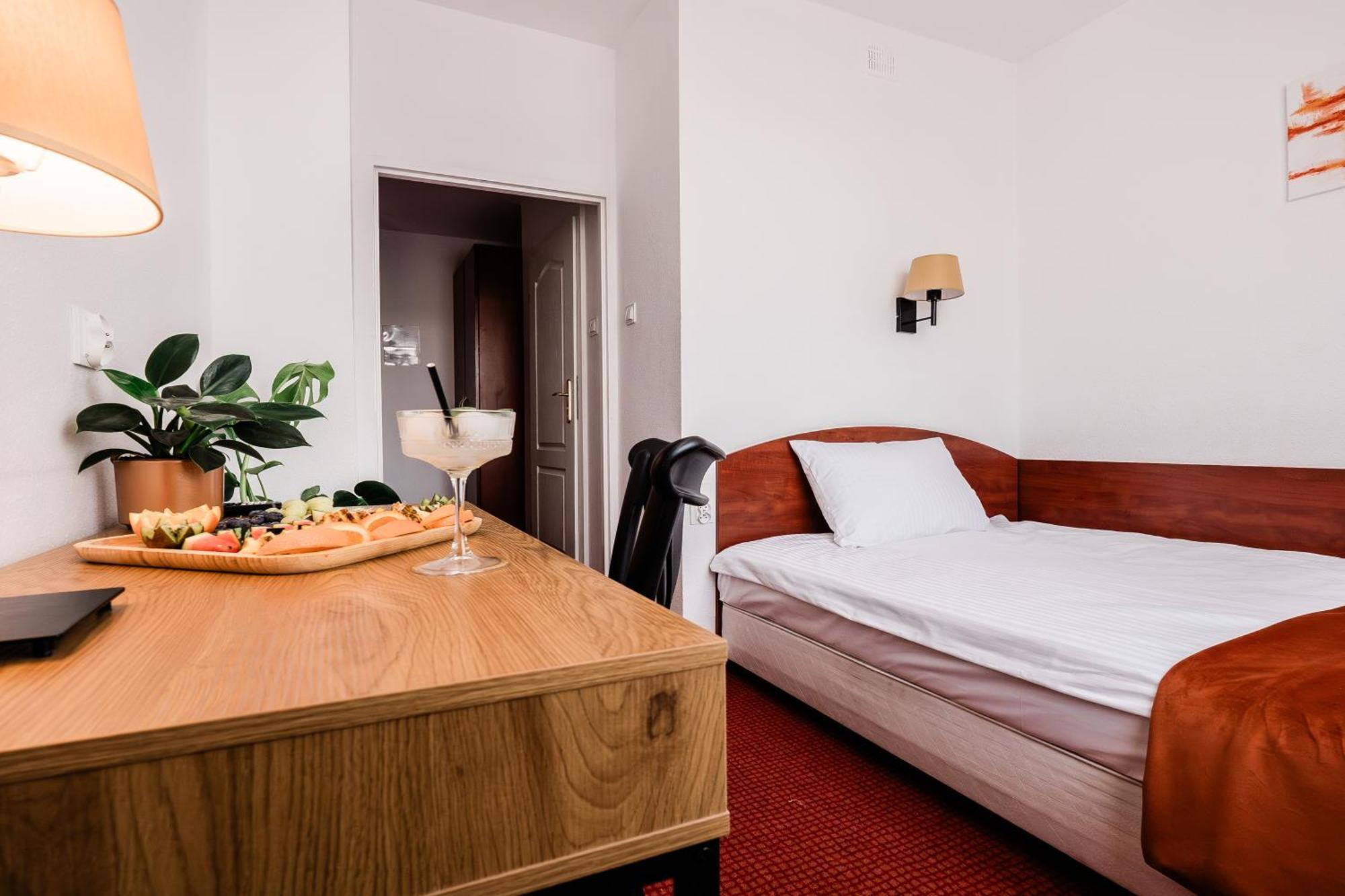 Hotel Wodnik Giżycko Kültér fotó