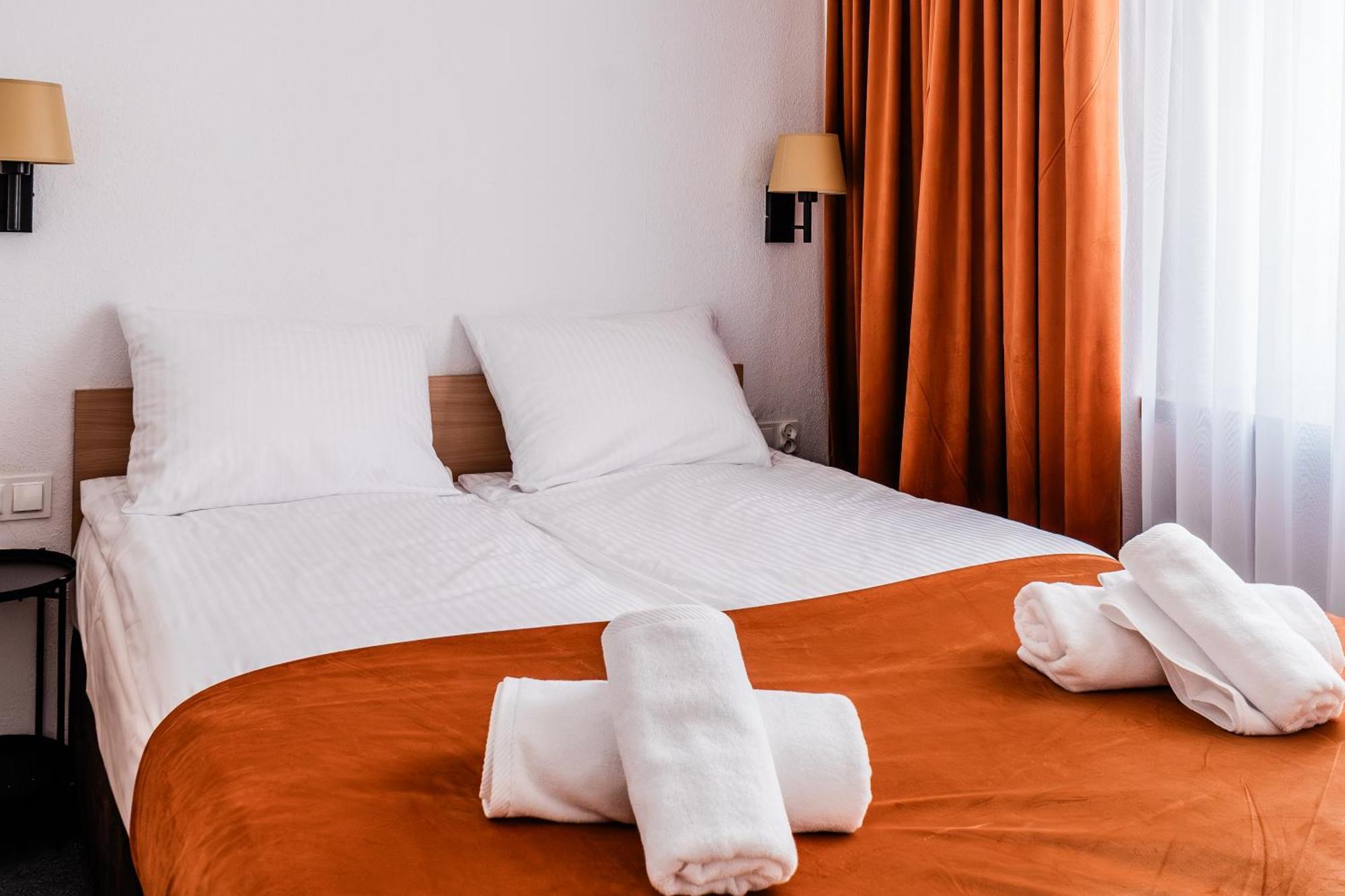 Hotel Wodnik Giżycko Kültér fotó