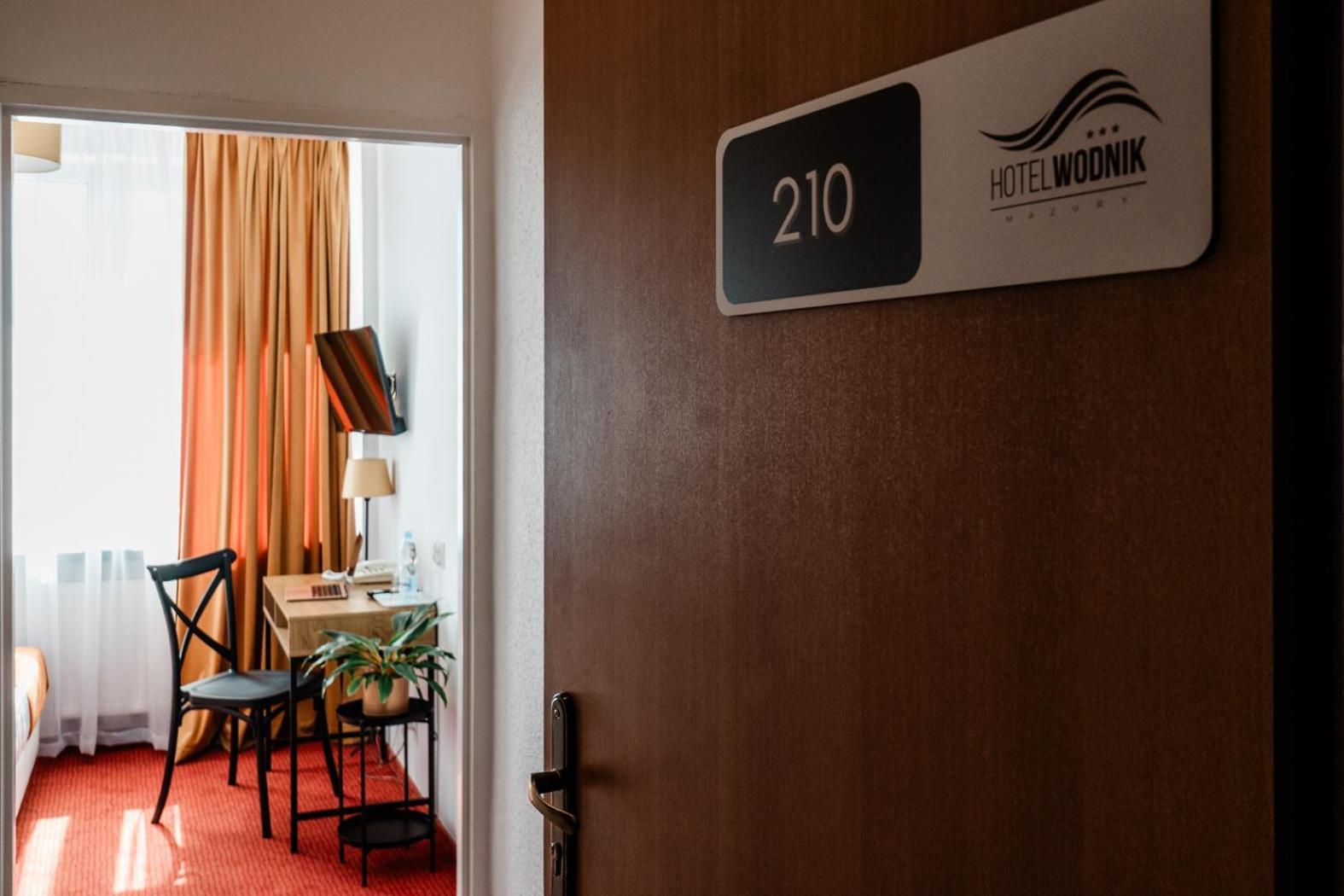 Hotel Wodnik Giżycko Kültér fotó