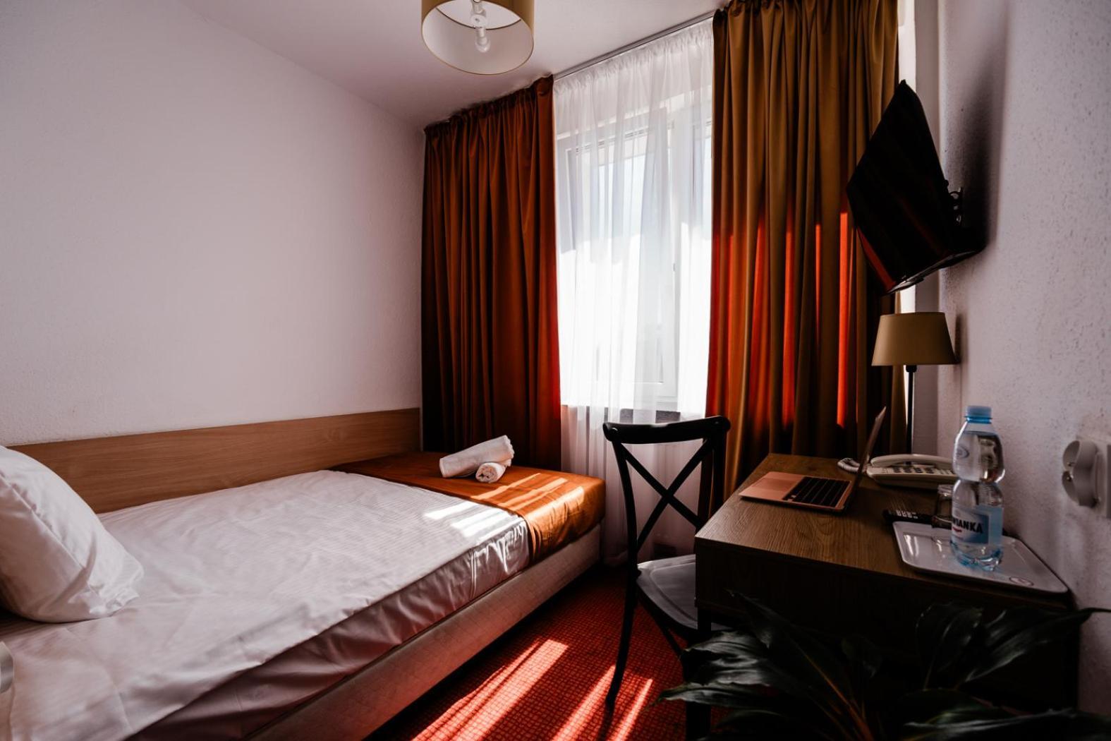 Hotel Wodnik Giżycko Kültér fotó